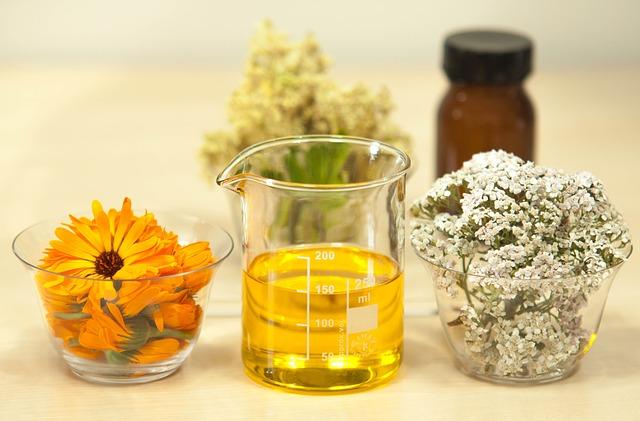 Naturalny olej jojoba – płynne złoto dla skóry